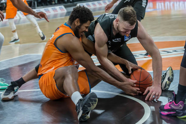 不仅在这次 不仅在这次