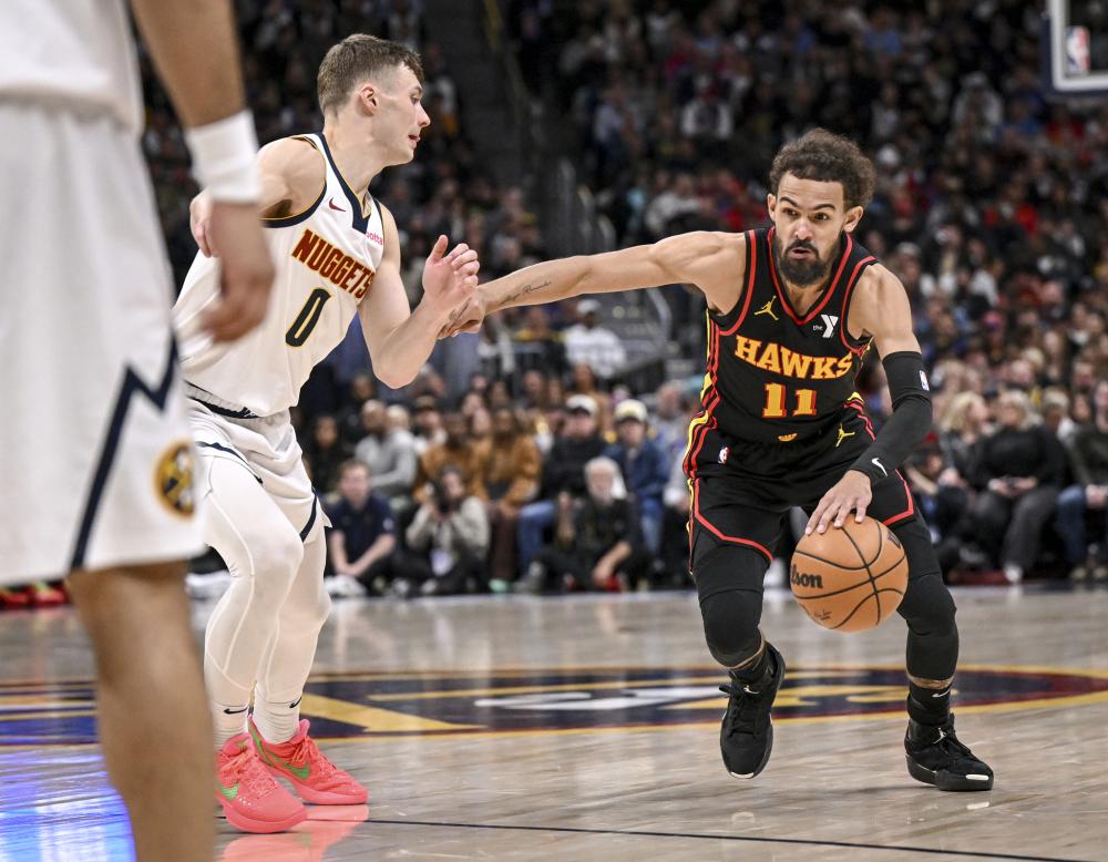 腿部拉伤 腿部拉伤